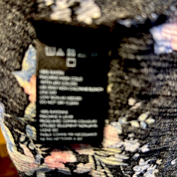 Free People Button Up V Neck Floral Print Blouse sz M Hi Low Hem Long Sleeve - Picture 4 of 7